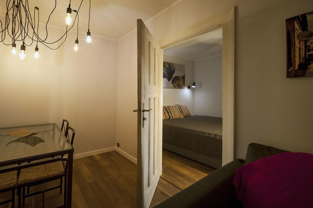 Very Berry - K Jadwigi 58 - Old City Apartment, Self Check In 24H! Poznań Dış mekan fotoğraf