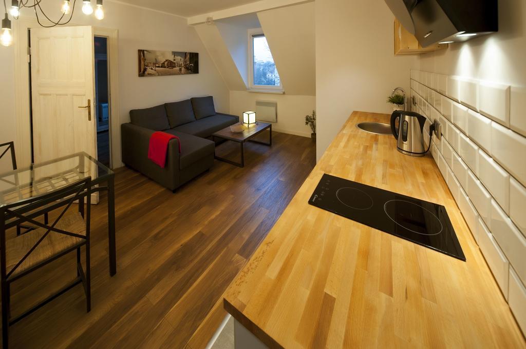 Very Berry - K Jadwigi 58 - Old City Apartment, Self Check In 24H! Poznań Dış mekan fotoğraf